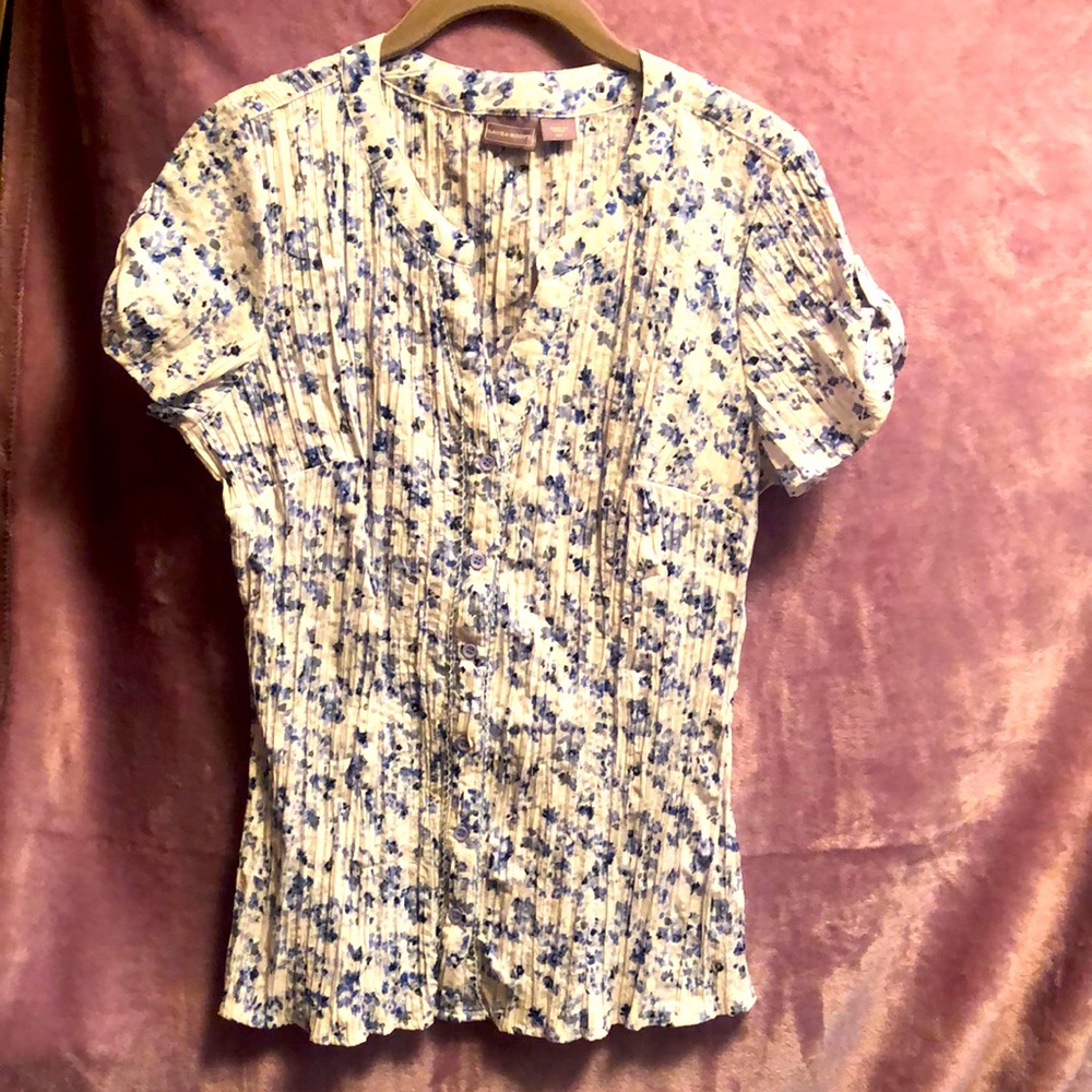 Short sleeve summer top